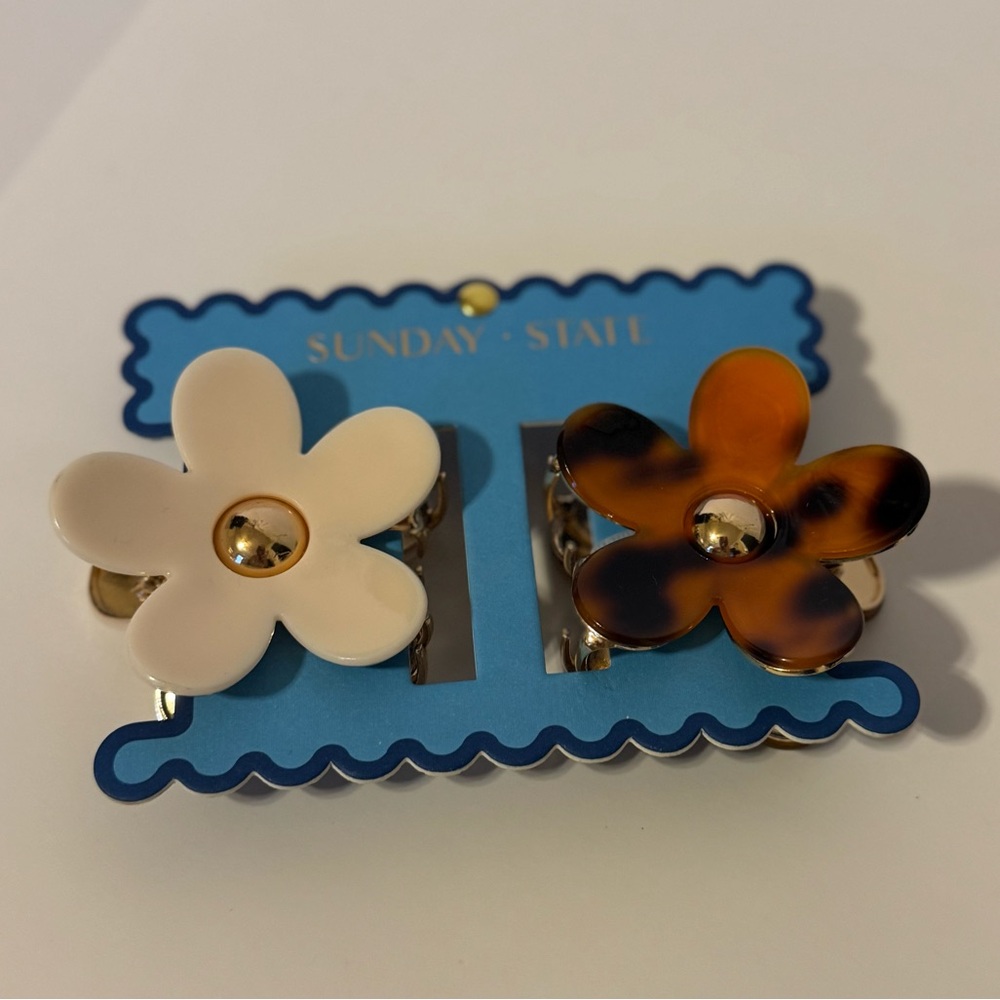 Big Acrylic Claw Flower Hair Clips Cream &Tortoiseshell NWT! - Picture 11 of 12